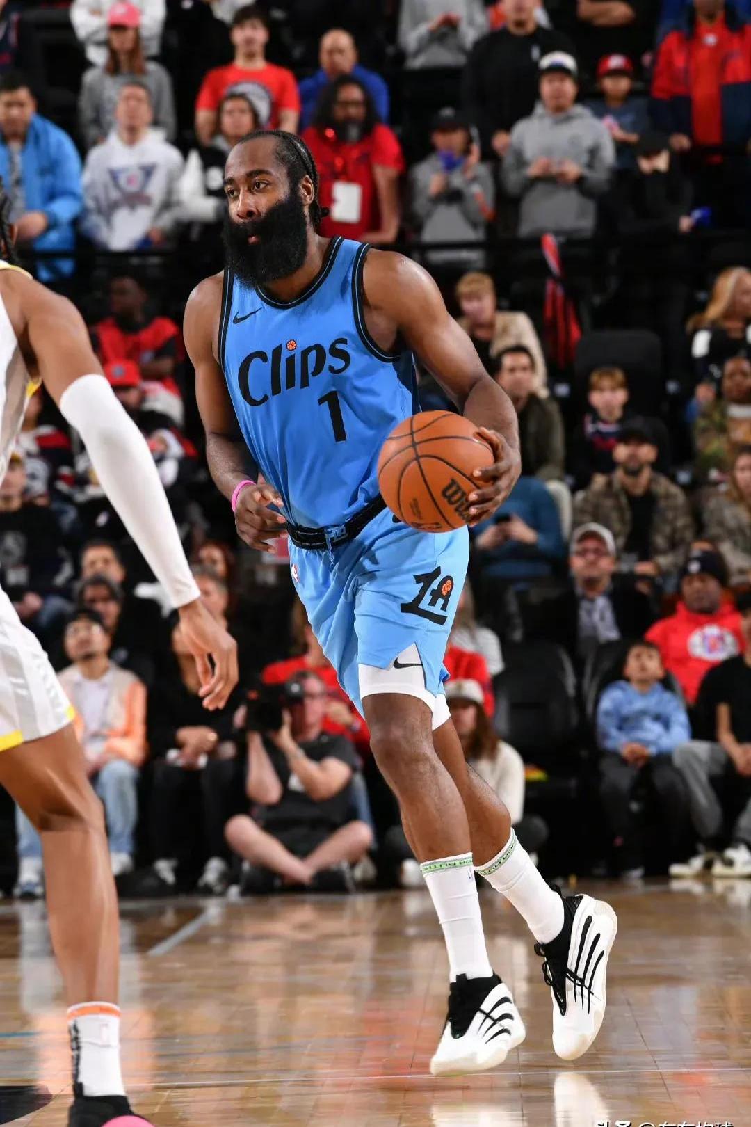 开云体育注册-哈登交易传闻再起，他去哪队最合适？的简单介绍