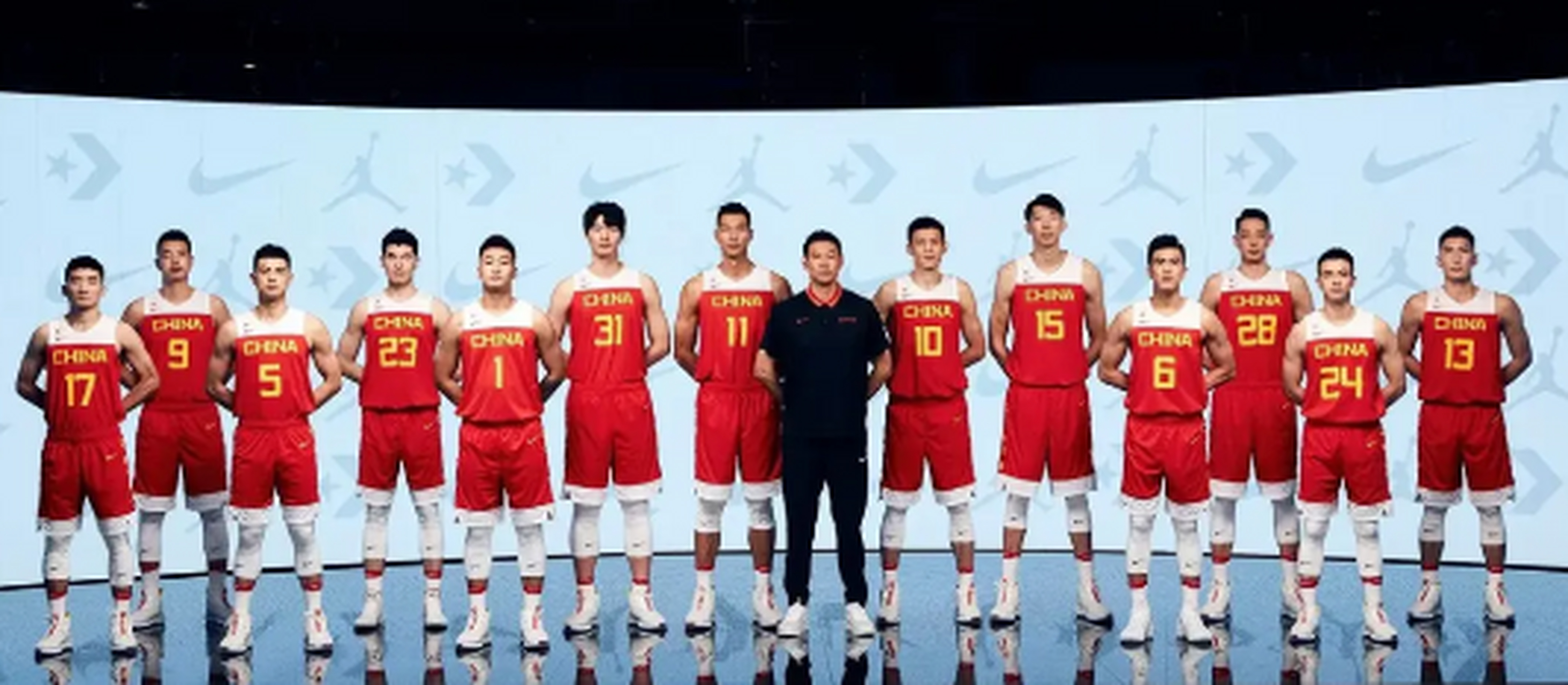 开云体育平台-CBA十年最佳阵容：易建联、马布里领衔，郭艾伦入选的简单介绍