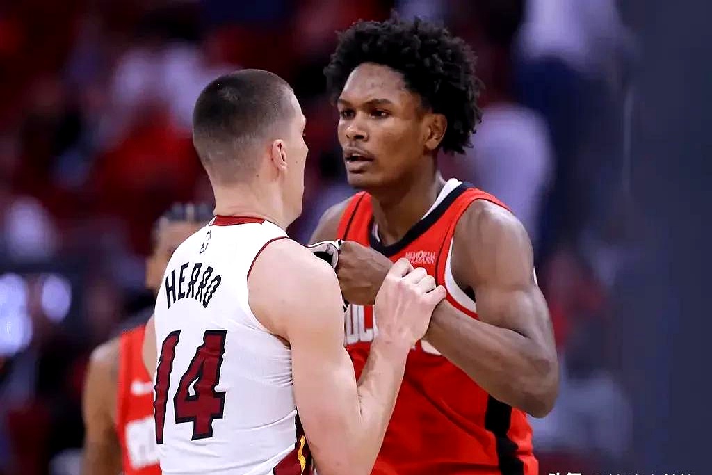 开云体育在线登入-包含热火防守为什么总那么“硬”？的词条