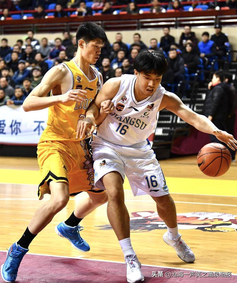 关于胡金秋冲击MVP：广厦队内线支柱，效率值领跑联盟的信息