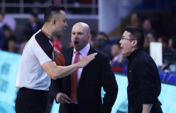 开云体育网站入口-电子裁判试点：CBA测试自动判罚系统的简单介绍