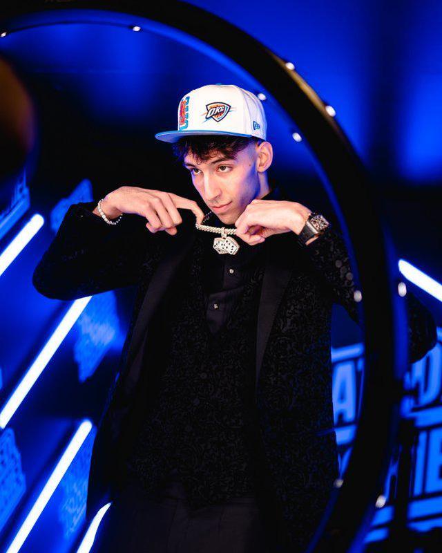 开云体育平台-新星霍姆格伦表现稳定，雷霆未来可期的简单介绍