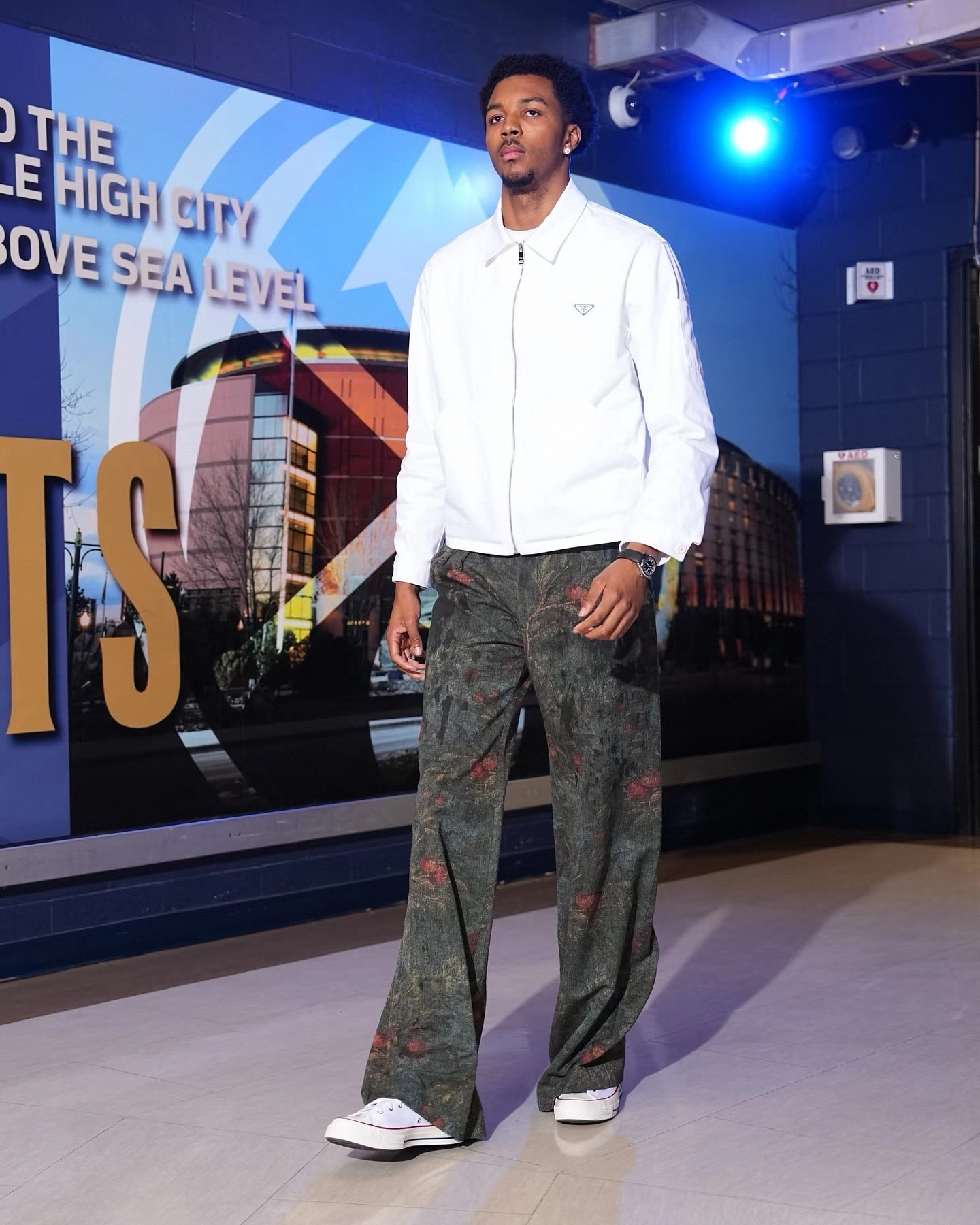 开云体育官网入口-篮球与时尚：球星穿搭引潮流的简单介绍