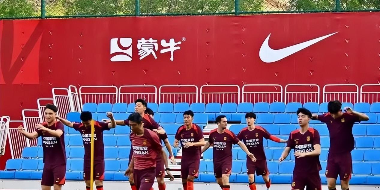 开云体育注册-包含国脚转会点评：哪个交易最关键？的词条