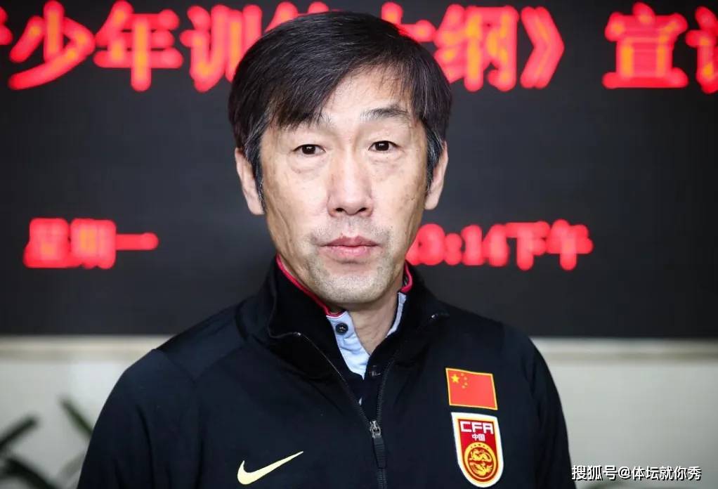 高洪波两次执教国足,为何总是“救火教练”?的简单介绍 高洪波两次执教国足,为何总是“救火教练”?的简单介绍