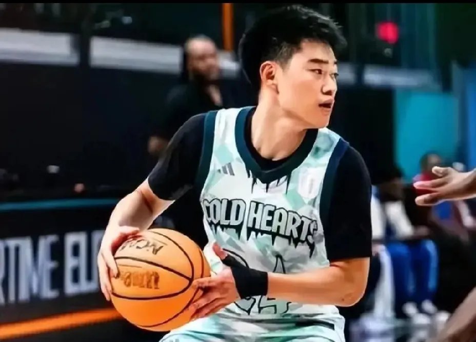 包含乔尔杰维奇执教：洋帅能否拯救中国男篮？的词条