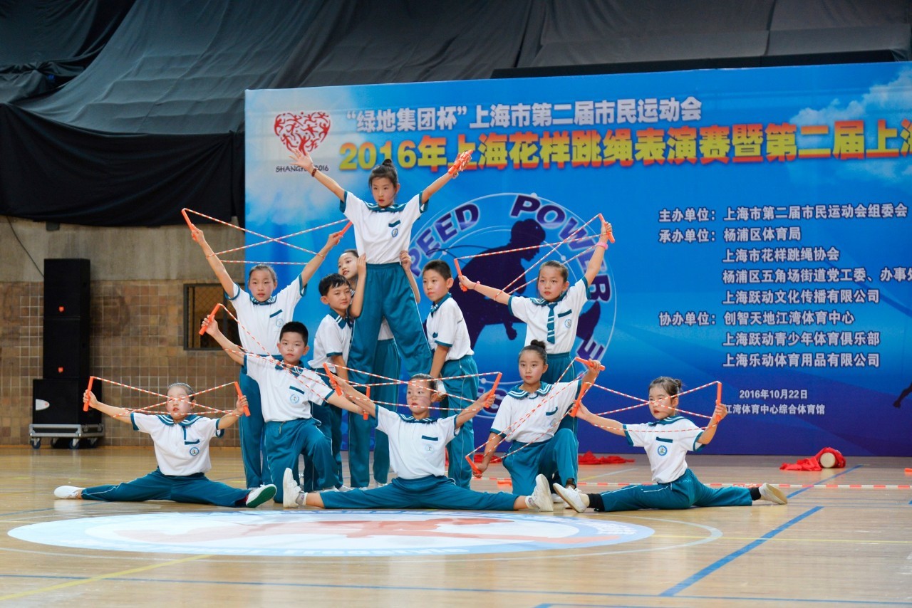 复古:百年体育规则重现表演赛的简单介绍 复古:百年体育规则重现表演赛的简单介绍