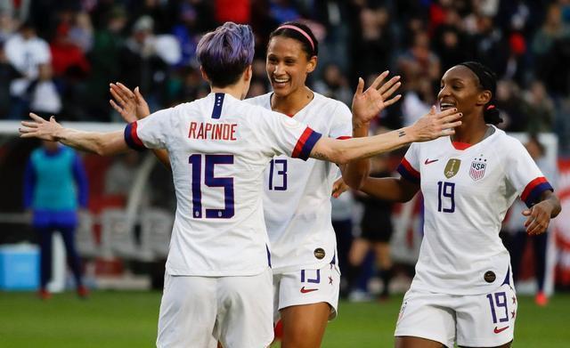 关于女足同工同酬达成，美国足协历史性协议的信息